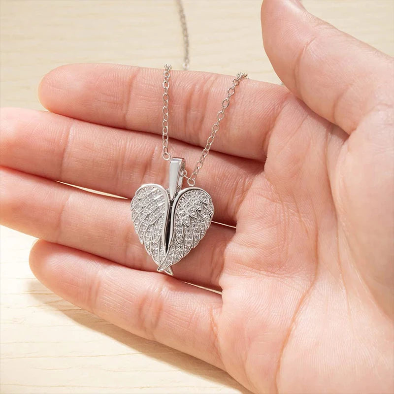 CUSTOM NECKLACE - WING
