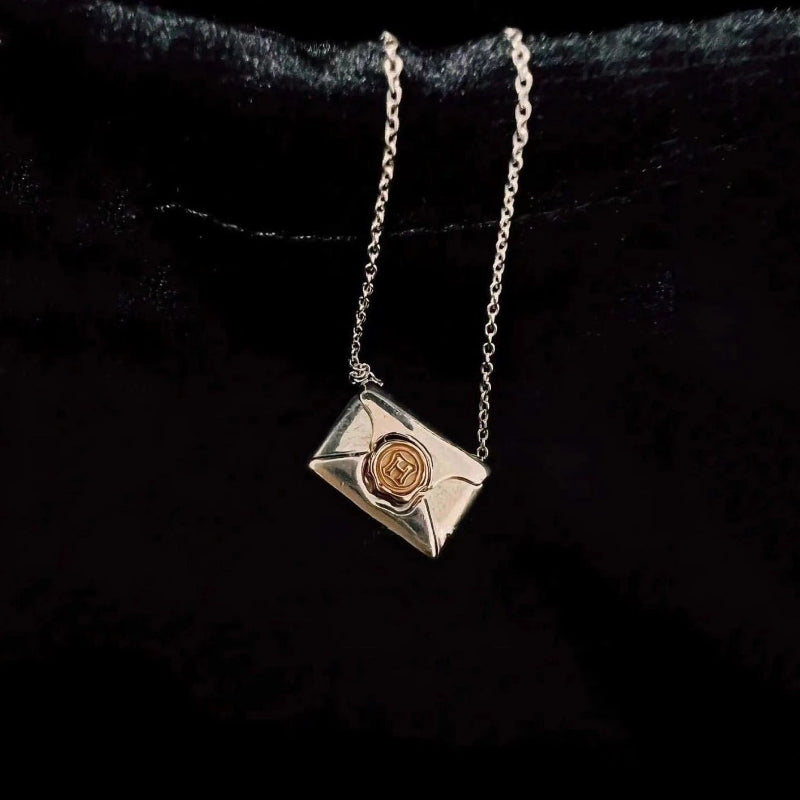 Custom Necklace - HpAdmission