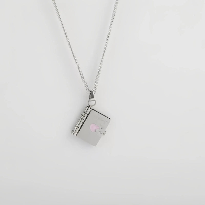 Custom Necklace - LoveBooks