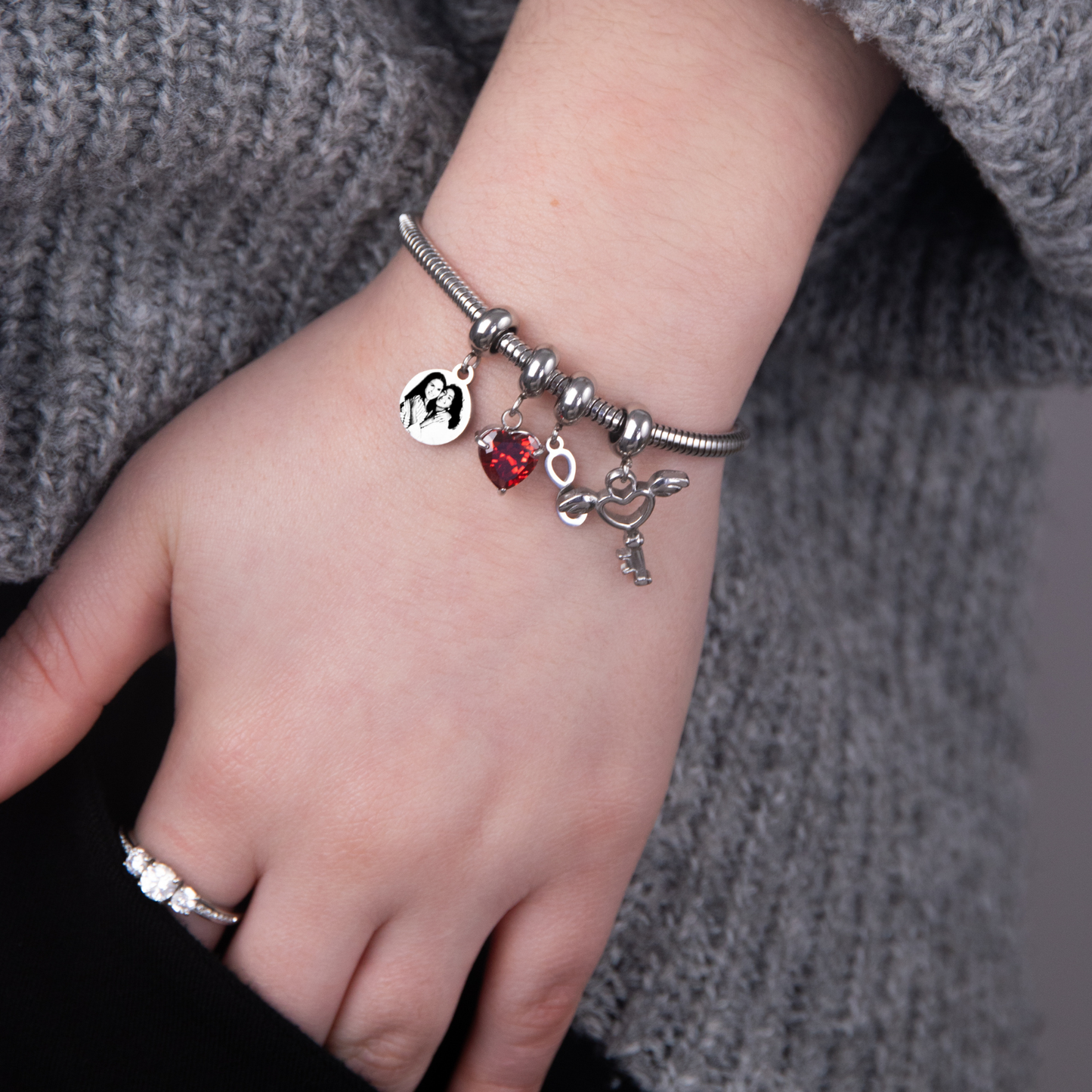 Bracelet