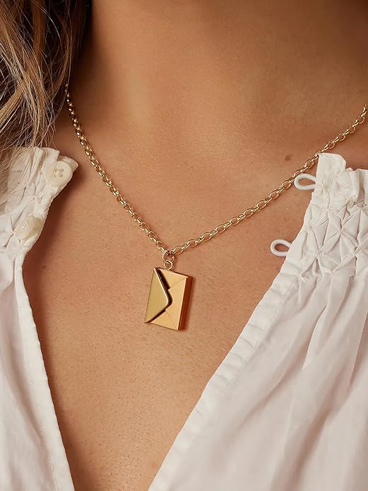 CUSTOM NECKLACE - LETTER